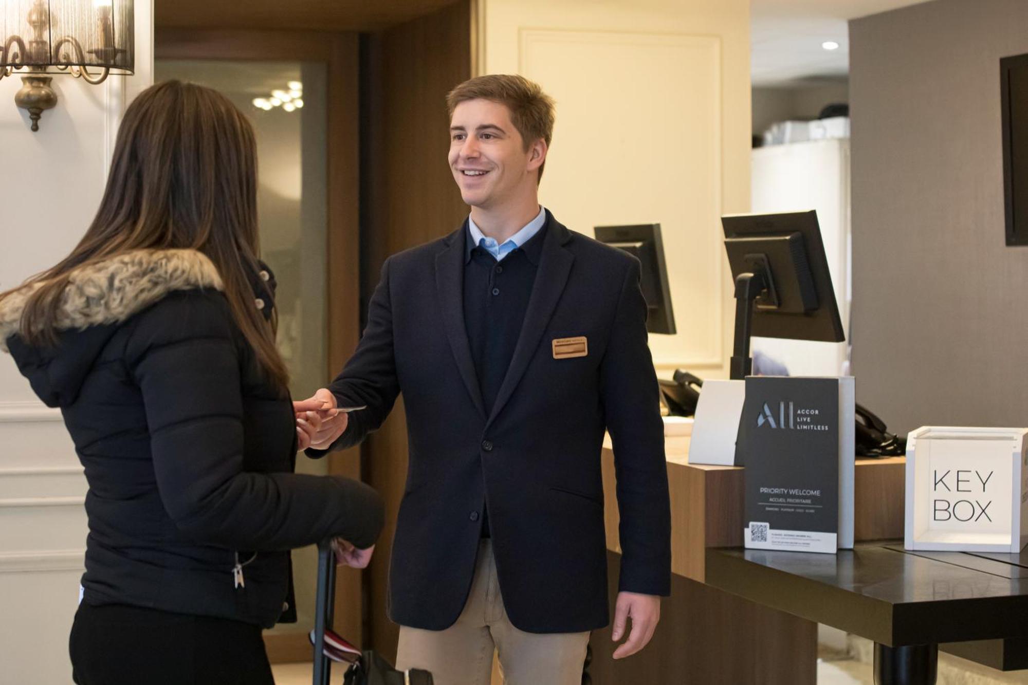 Mercure Lille Centre Grand Place Exteriör bild